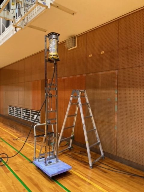大阪府高等学校2校　　体育館空調設備電気設備工事施工中